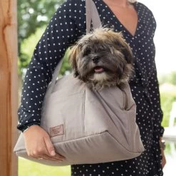 Designed By Lotte Draagtas Bundu -Geschäft Für Tierbedarf designed by lotte draagtas bundu 164380 2000 none