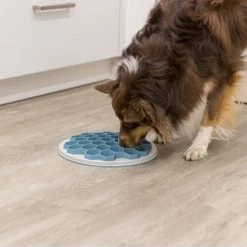 Trixie Slow Feeding Voederbak Bijenkorf -Geschäft Für Tierbedarf trixie slow feeding voederbak bijenkorf 205454 0500 none